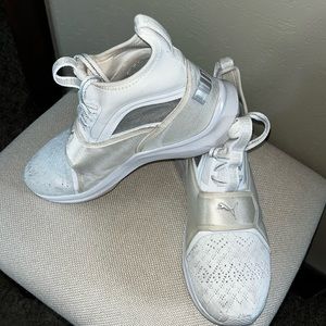 PUMA IGNITE HIGH TOP.